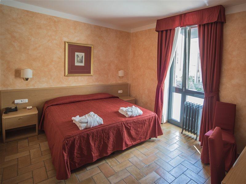 Roma 4* Prag