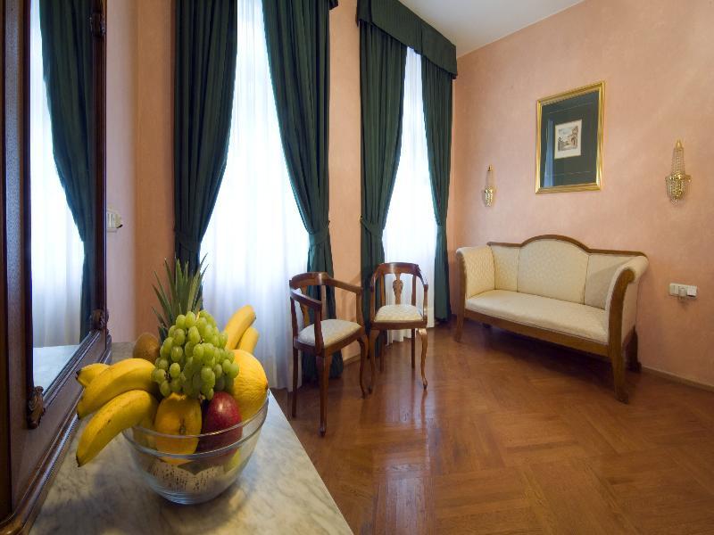Roma 4* Praha